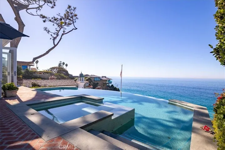 50 N La Senda Drive, Laguna Beach, California 92651
