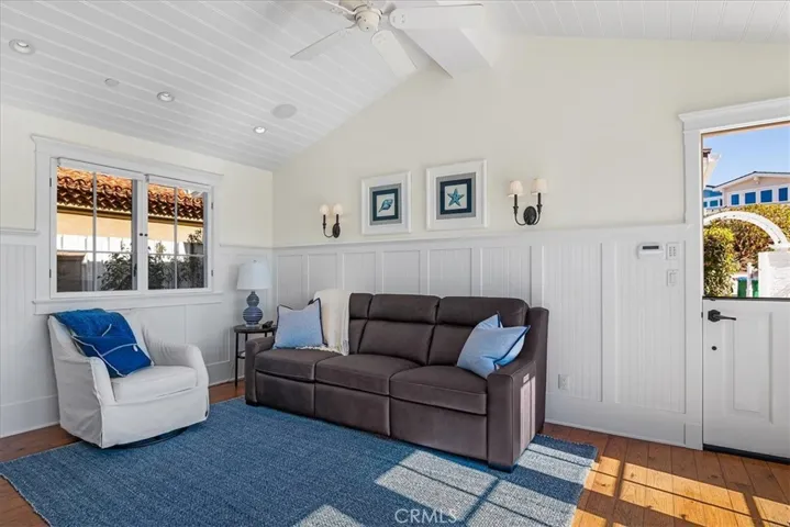 50 N La Senda Drive, Laguna Beach, California 92651