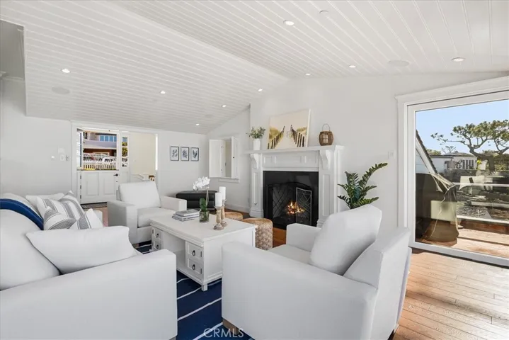 50 N La Senda Drive, Laguna Beach, California 92651