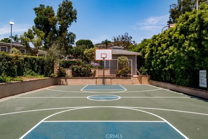 50 N La Senda Drive, Laguna Beach, California 92651