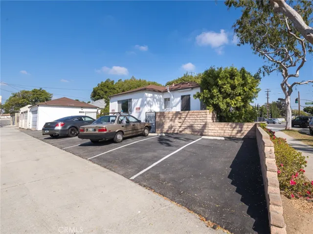 4385 Overland Avenue, Culver City, California 90230