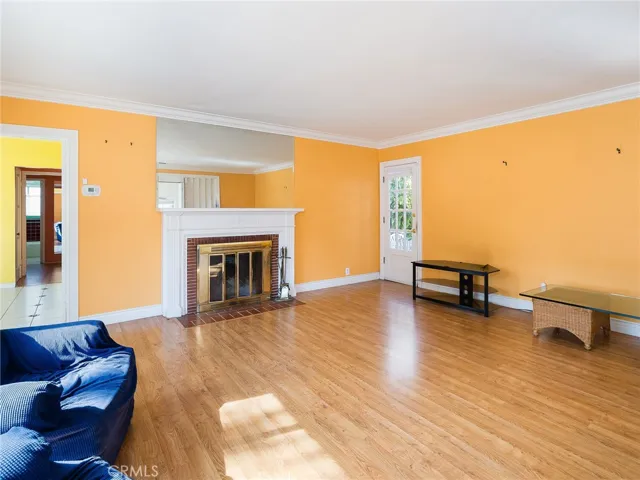 4385 Overland Avenue, Culver City, California 90230