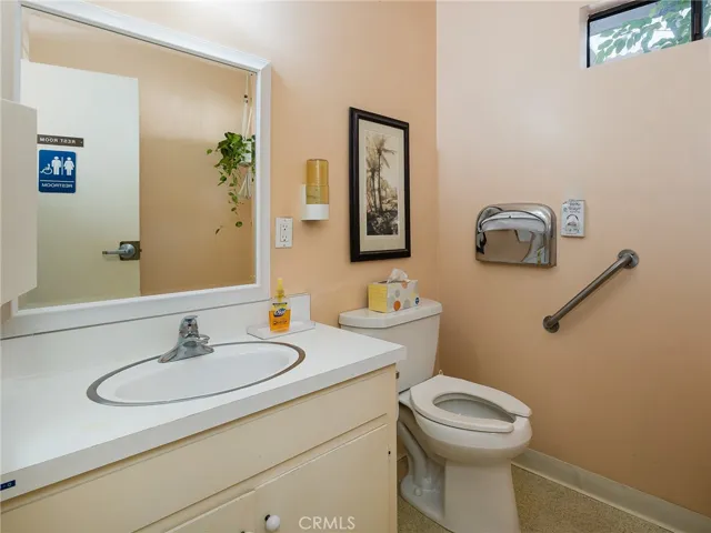 4385 Overland Avenue, Culver City, California 90230