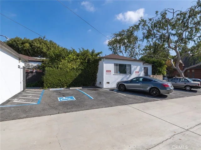 4385 Overland Avenue, Culver City, California 90230