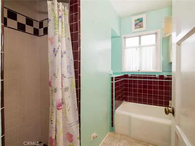 4385 Overland Avenue, Culver City, California 90230
