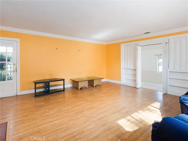 4385 Overland Avenue, Culver City, California 90230