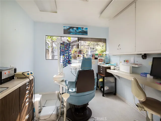 4385 Overland Avenue, Culver City, California 90230