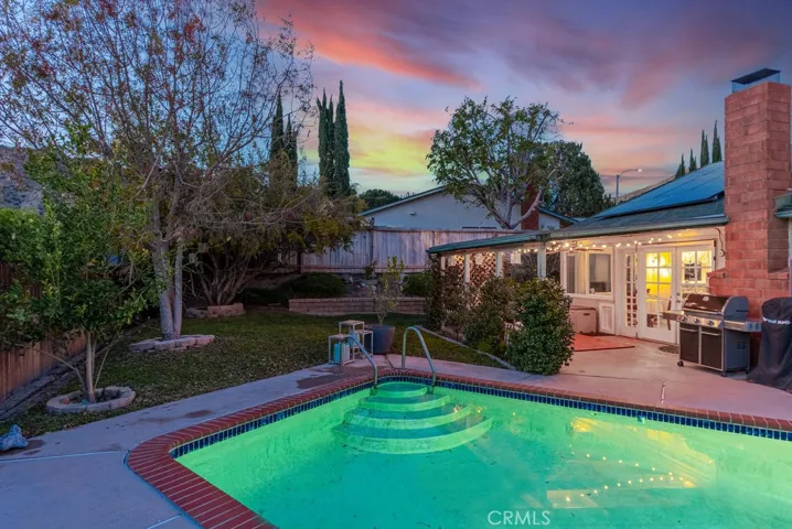 30341 Honeysuckle Hill Drive, Canyon Country, California 91387