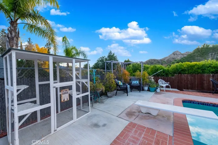 30341 Honeysuckle Hill Drive, Canyon Country, California 91387
