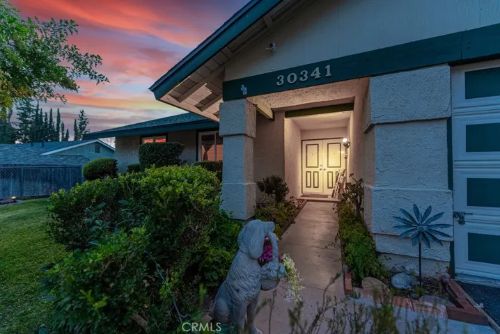 30341 Honeysuckle Hill Drive, Canyon Country, California 91387