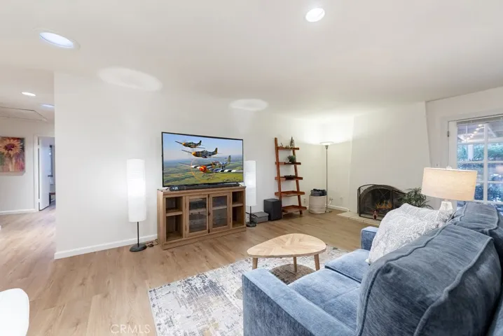 30341 Honeysuckle Hill Drive, Canyon Country, California 91387