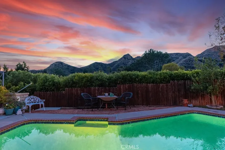 30341 Honeysuckle Hill Drive, Canyon Country, California 91387