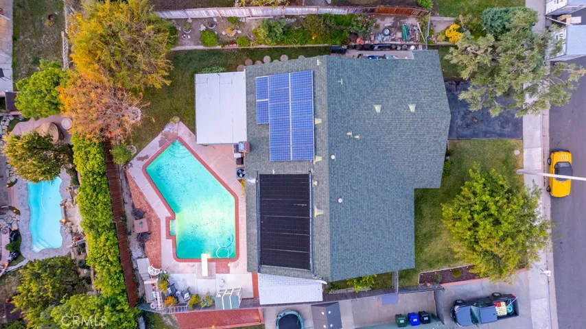 30341 Honeysuckle Hill Drive, Canyon Country, California 91387