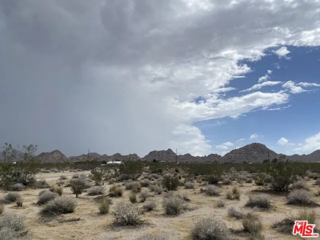 6700 California Avenue, Joshua Tree, California 92252