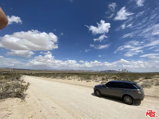 6700 California Avenue, Joshua Tree, California 92252