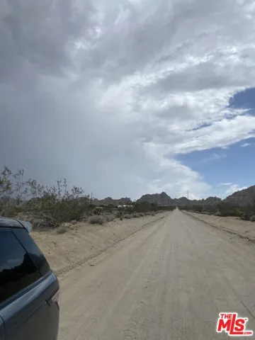 6700 California Avenue, Joshua Tree, California 92252