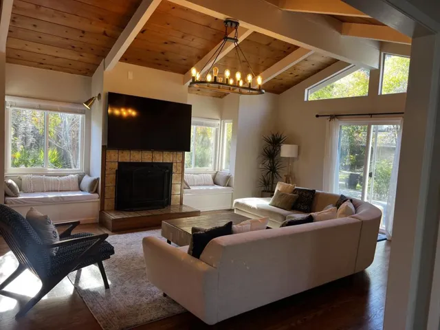 10295 Scenic Boulevard, Cupertino, California 95014