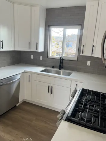 7832 Newman Avenue, Huntington Beach, California 92674