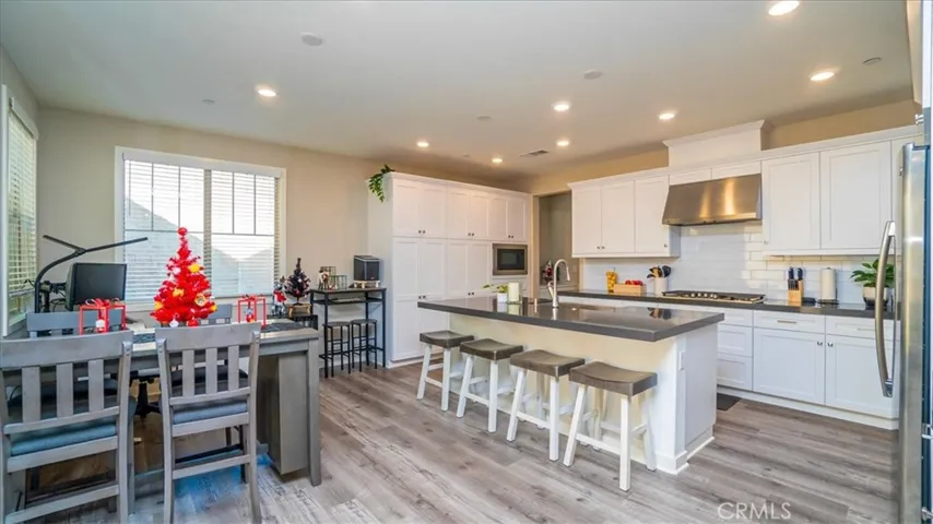 17 Silverado Court, Pomona, California 91766