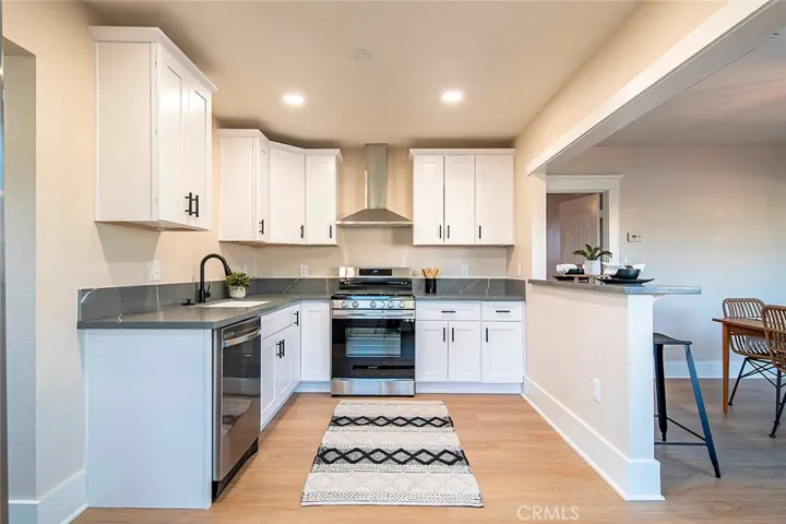 Kitchen Breakfast bar