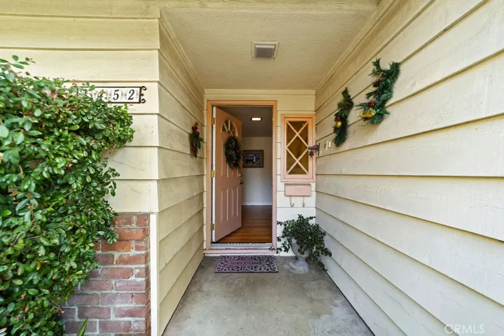 1452 N 1st Avenue, Upland, California 91786