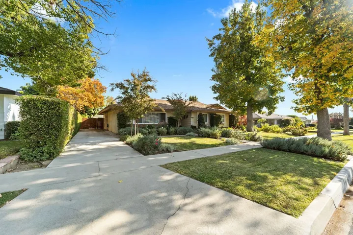 1452 N 1st Avenue, Upland, California 91786
