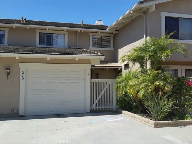 240 Calle Cuervo, San Clemente, California 92672
