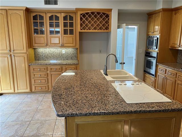9955 Ravenna Way, Cypress, California 90630