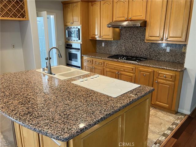 9955 Ravenna Way, Cypress, California 90630