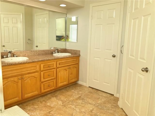 9955 Ravenna Way, Cypress, California 90630