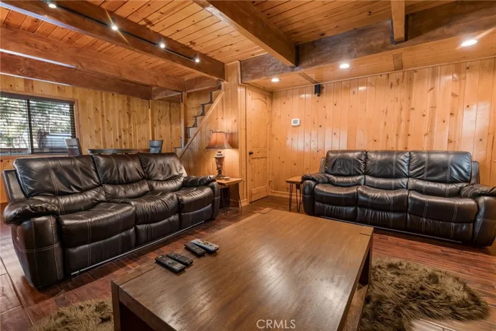 43433 Primrose Court, Big Bear Lake, California 92315