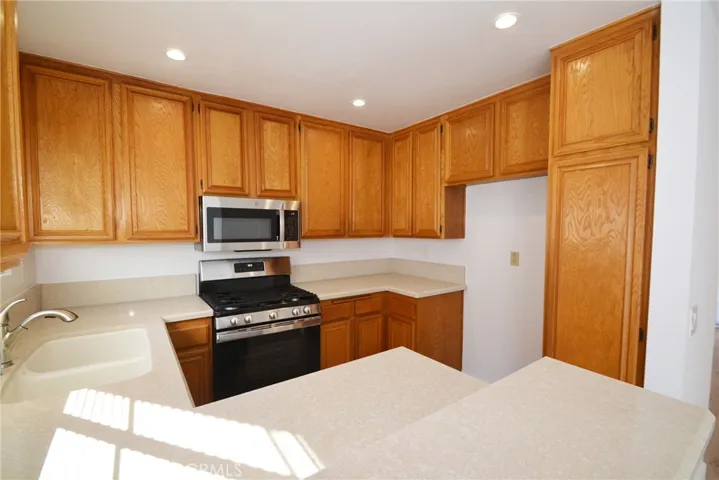 2800 Plaza Del Amo Unit 280, Torrance, California 90503