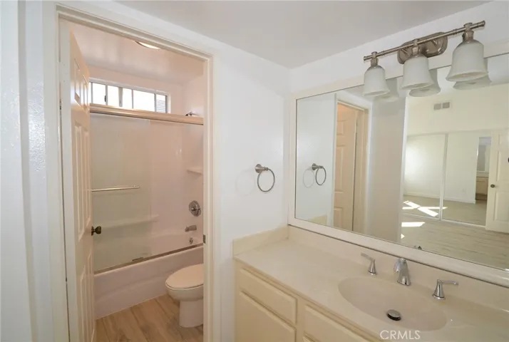 2800 Plaza Del Amo Unit 280, Torrance, California 90503