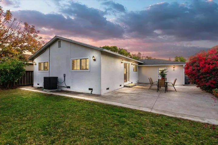 1134 Kentwood Avenue, Cupertino, California 95014