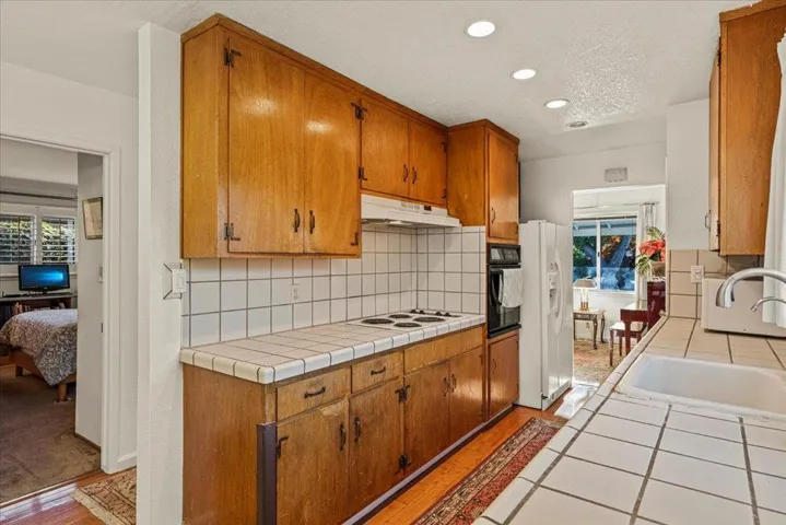 1134 Kentwood Avenue, Cupertino, California 95014