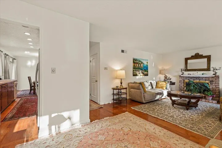 1134 Kentwood Avenue, Cupertino, California 95014