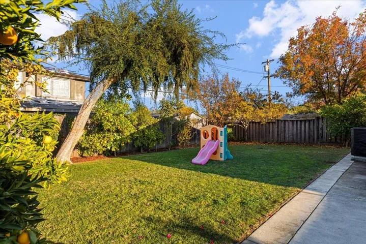 1134 Kentwood Avenue, Cupertino, California 95014