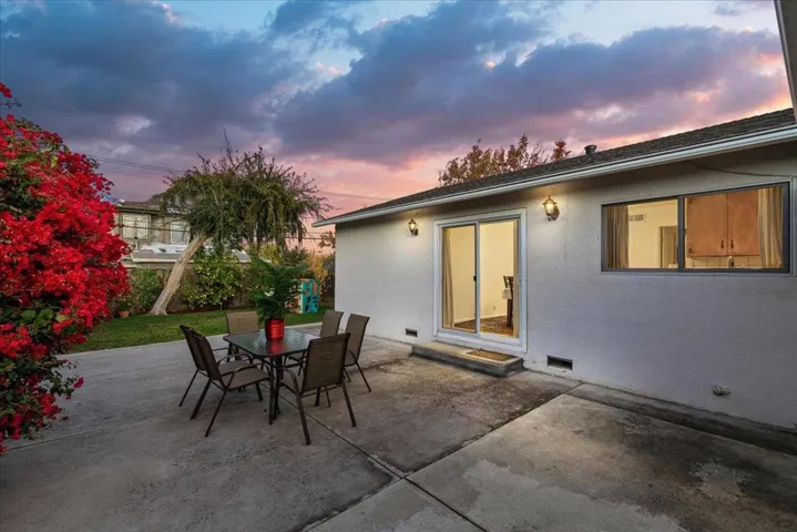1134 Kentwood Avenue, Cupertino, California 95014