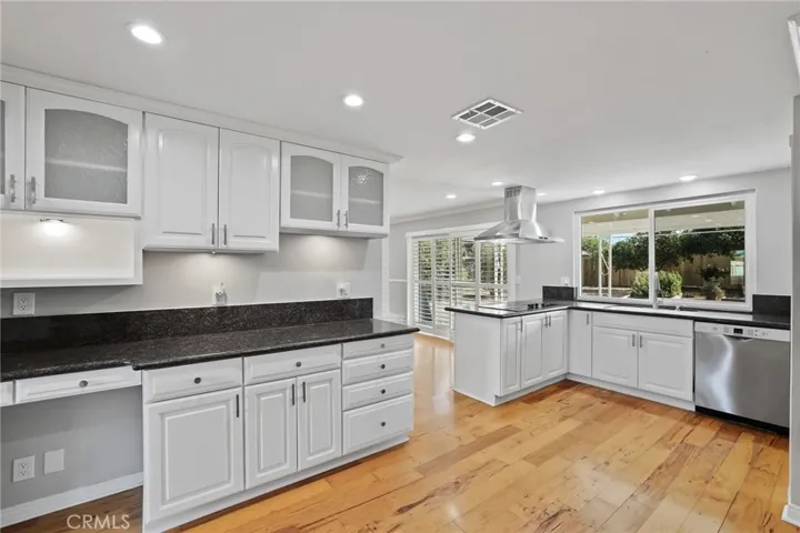 15120 Washington Street, Riverside, California 92506