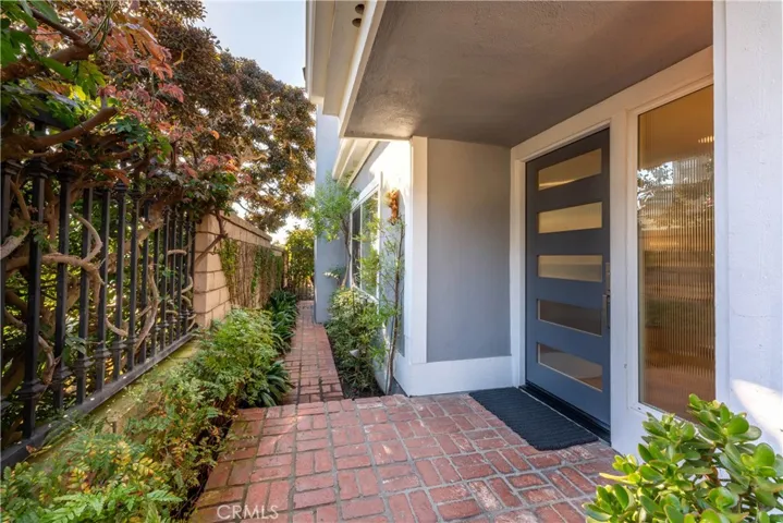 3532 Windspun Drive, Huntington Beach, California 92649