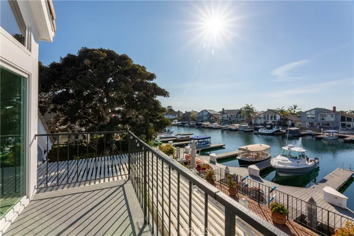 3532 Windspun Drive, Huntington Beach, California 92649