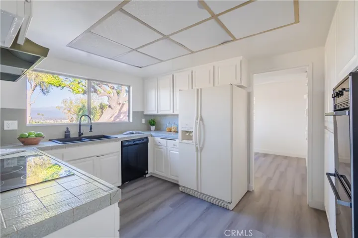 14521 Eadbrook Drive, Hacienda Heights, California 91745