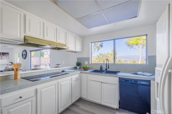 14521 Eadbrook Drive, Hacienda Heights, California 91745