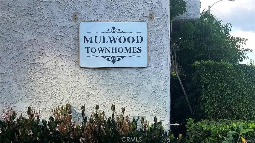4315 Freedom Drive 5, Calabasas, California 91302