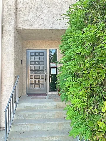 4315 Freedom Drive 5, Calabasas, California 91302
