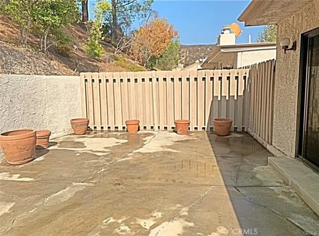 4315 Freedom Drive 5, Calabasas, California 91302