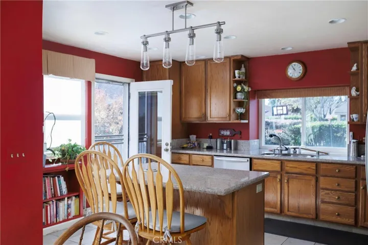 3918 Hollyhock Way, San Luis Obispo, California 93401