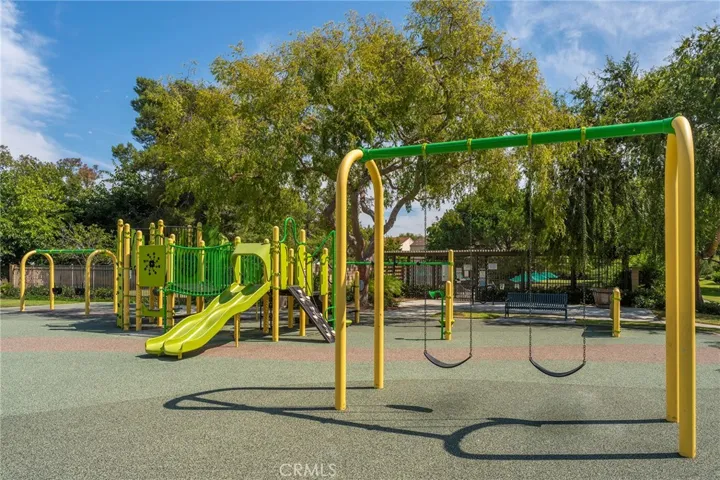 9 Cherry North, Irvine, California 92612