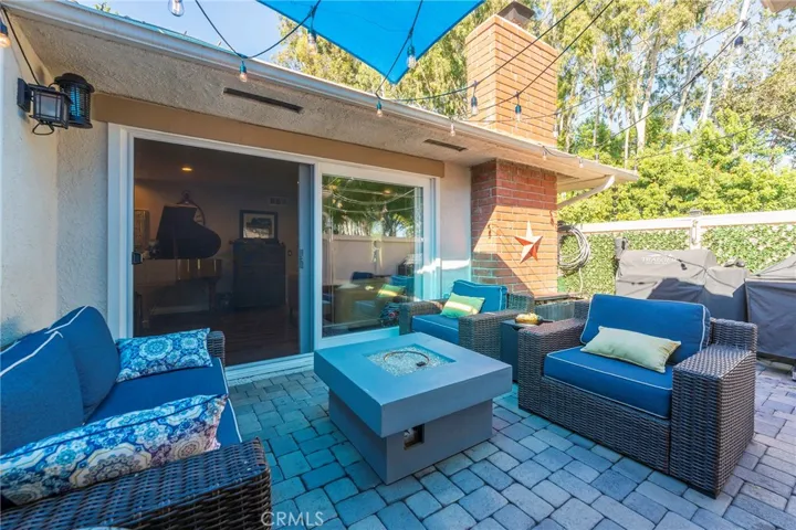 Handicap-Accessibility possible with ramp for patio entrance threshold.