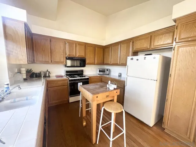 700 Canyon Crest Rd, Beaumont, California 92223